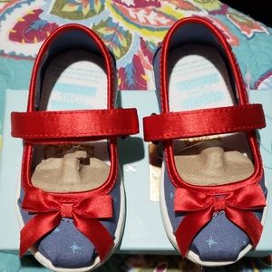 Disney Toms